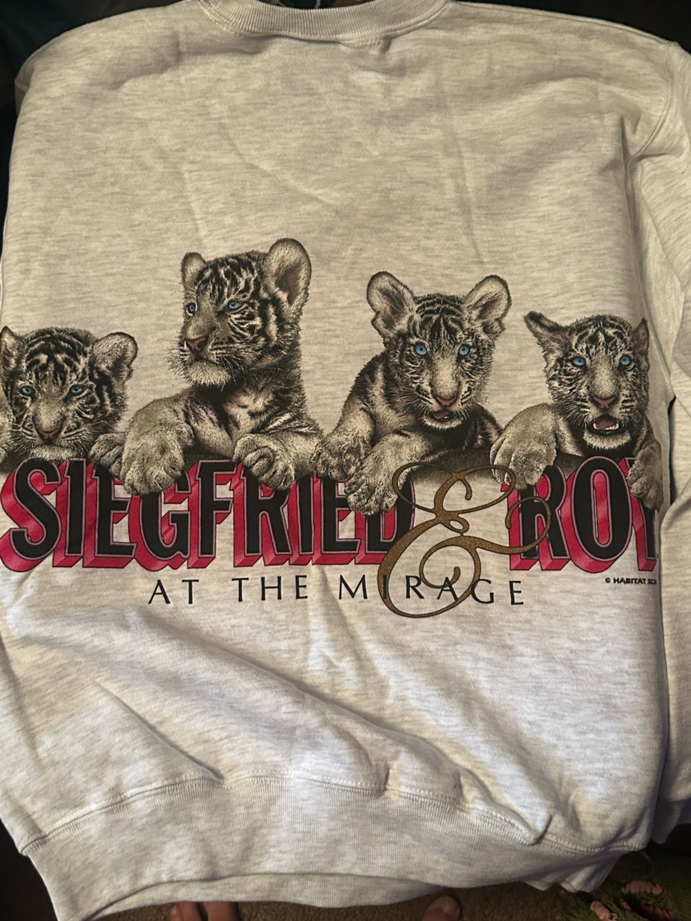 Siegfried & Roy at the Mirage Vegas sweatshirt NWOT